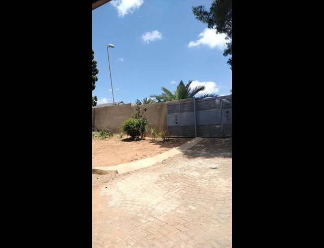 3 BEDROOM HOUSE FOR SALE IN MARLBORO GARDENS